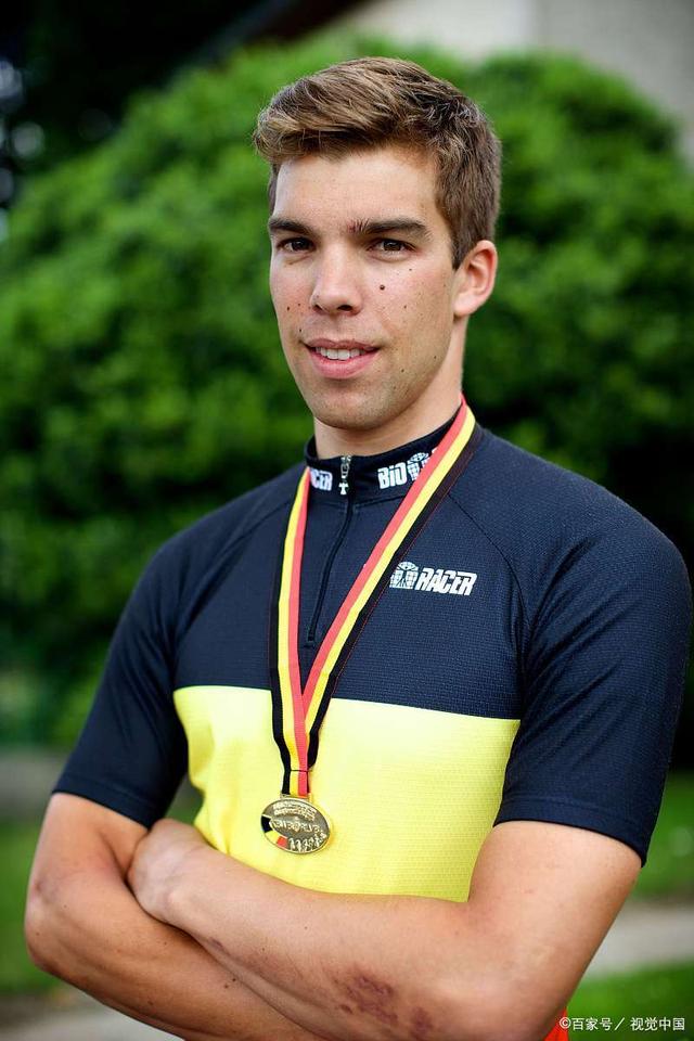 奥地利乒乓球队翻盘德国乒乓球队，奥恰洛夫高光表现的简单介绍