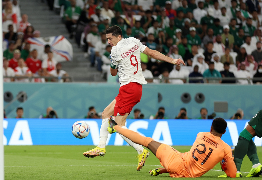 九游官网-波兰强势加拿大，格纳布里高光表现的简单介绍