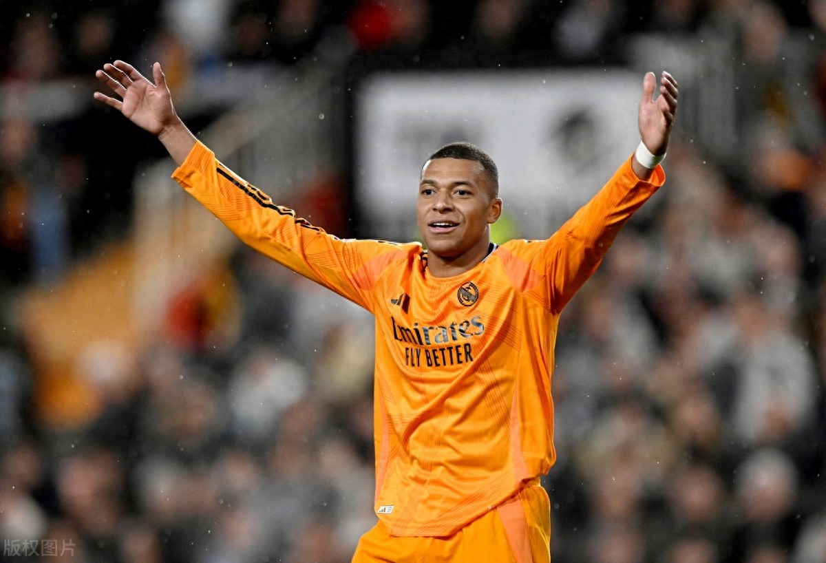 九游娱乐app下载-瓦伦西亚轻取巴黎，佩德里打破历史纪录的简单介绍