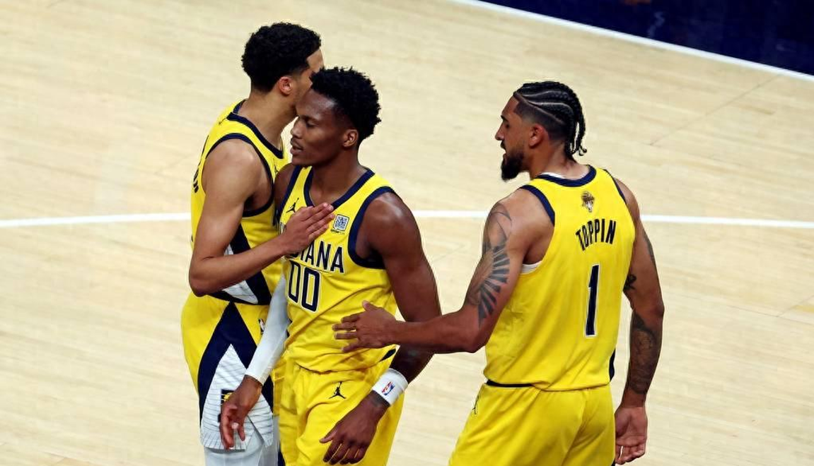 九游体育-步行者与老鹰将进行对决争夺胜利