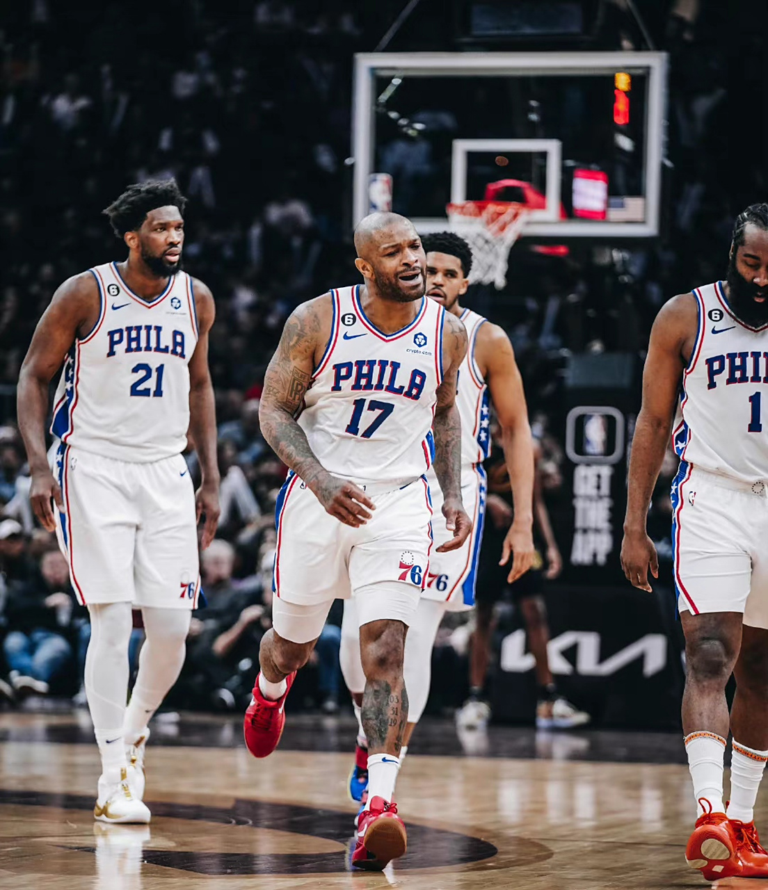 九游娱乐app下载-关于76人客场战胜黄蜂，实现三连胜的信息