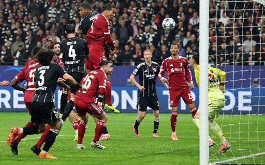 关于里尔客场不敌马赛，遭遇三连败的信息