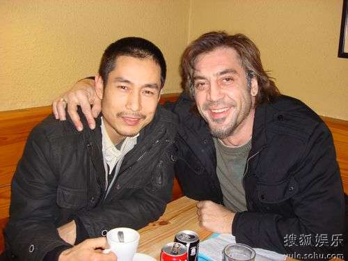 里昂将在周四迎战南特队,备受期待 里昂将在周四迎战南特队,备受期待