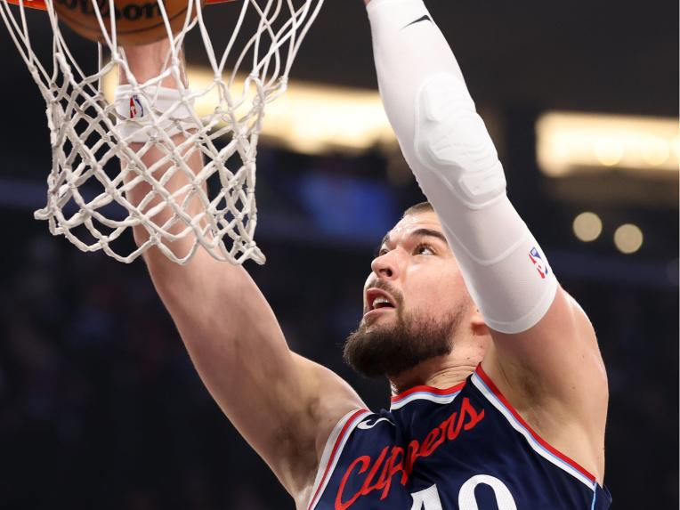 九游娱乐-科尔多瓦球员态度认真，渴望取胜