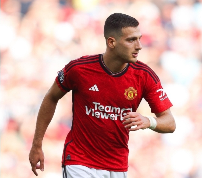 索锑鲁球员集体发挥稳定，夺下宝贵胜利的简单介绍