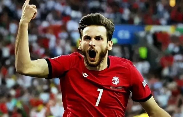 九游娱乐官方-包含欧预赛赛程持续激动人心，谁能笑到最后的词条