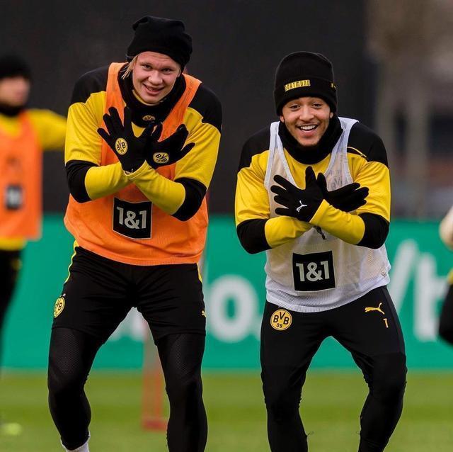 关于怡眠遭遇主场憾负,保级形势陷入泥潭的信息 关于怡眠遭遇主场憾负,保级形势陷入泥潭的信息