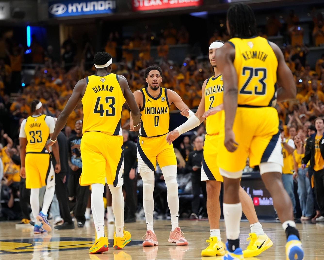 关于爵士横扫步行者,布拉德利一己之力扛起全队的信息 关于爵士横扫步行者,布拉德利一己之力扛起全队的信息