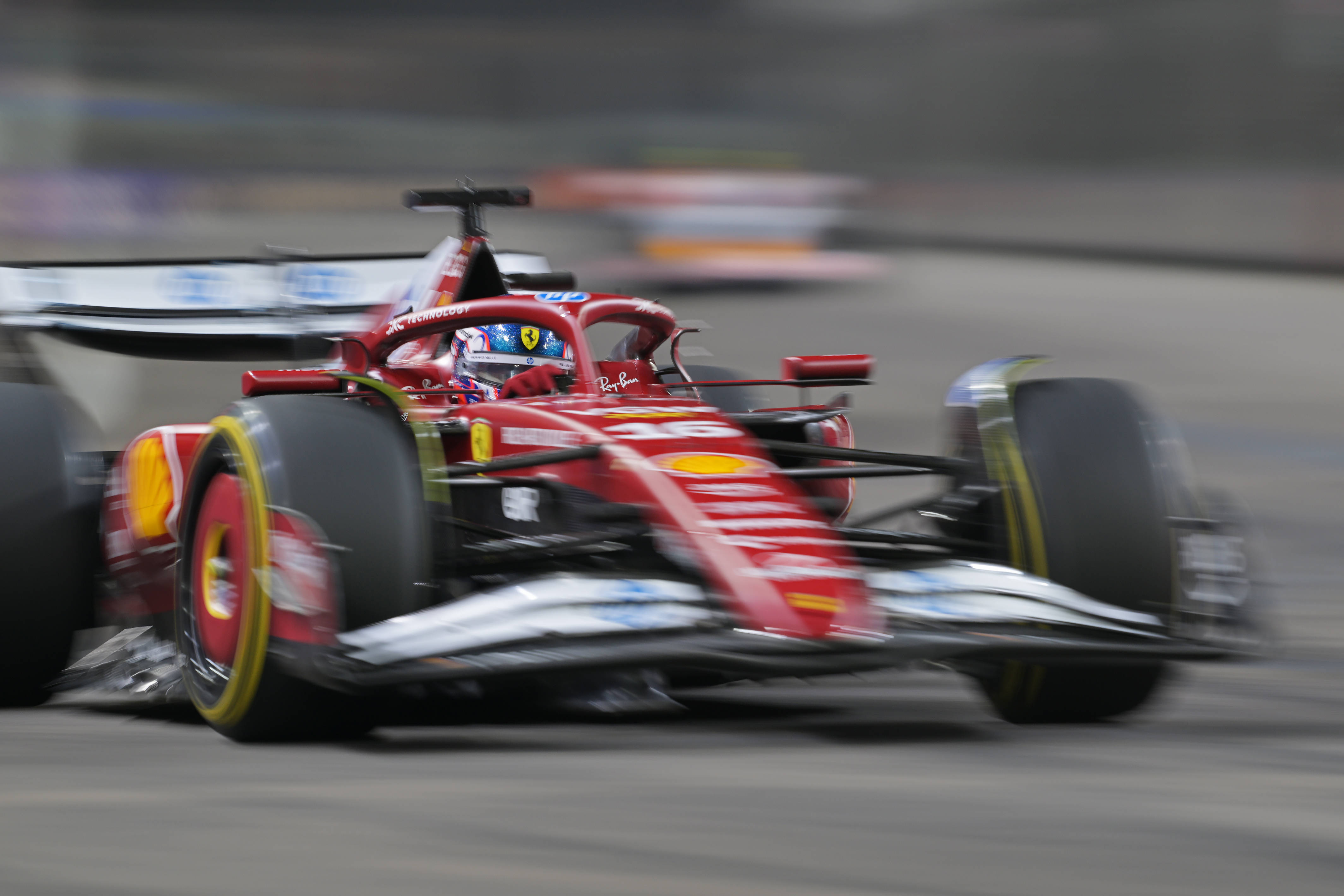 包含雷诺车队翻盘迈凯伦,维斯塔潘扛起全队的词条 包含雷诺车队翻盘迈凯伦,维斯塔潘扛起全队的词条